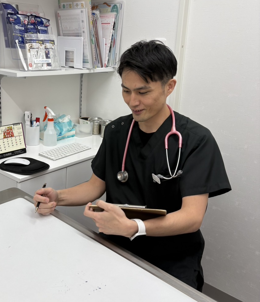 院長 岡本 発道